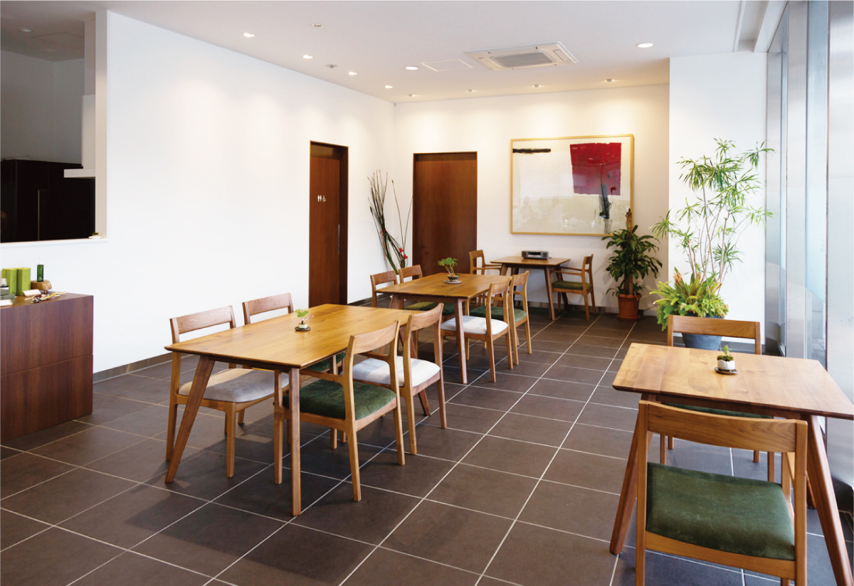 貴崎店店内写真