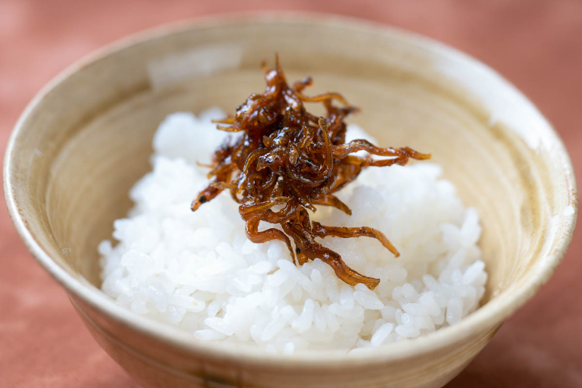 ごはんの上に乗ったいかなごくぎ煮