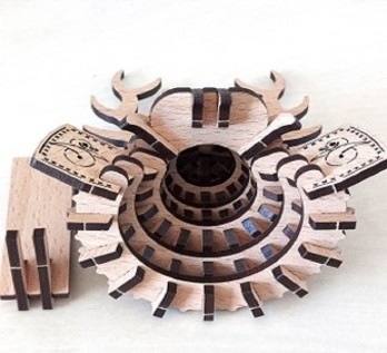 パズル兜(真田幸村)(据置タイプ)裏面