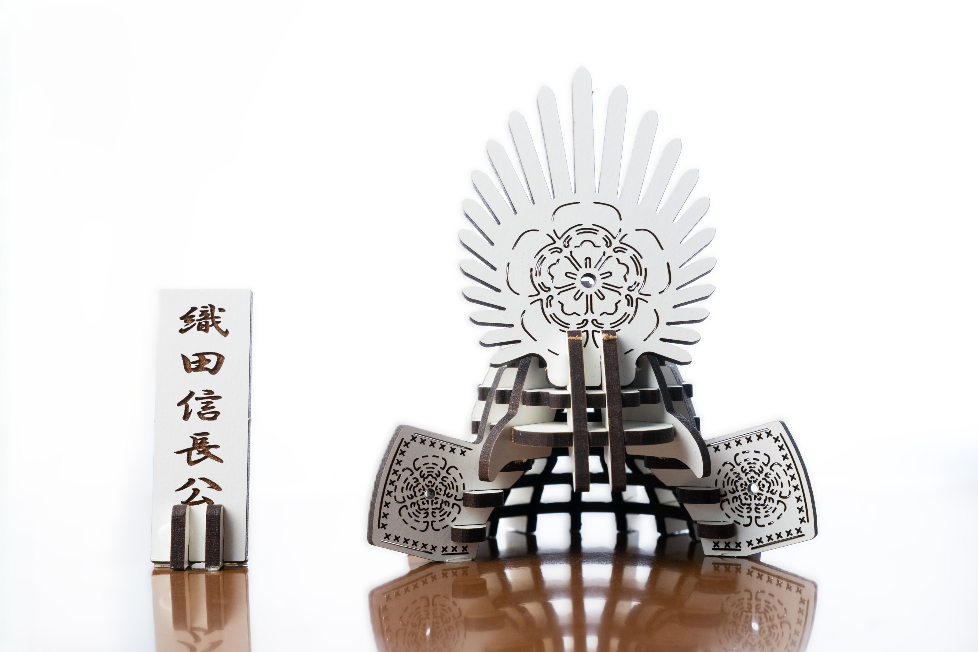 パズル兜(織田信長)(据置タイプ)