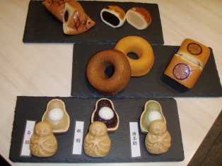 焼どーなつ、鯛やきまんじゅう、さくら鯛、カステラ巻き、子もちタコ最中