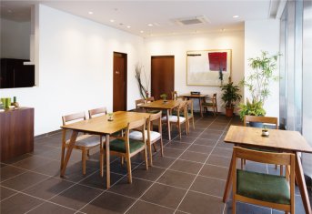 貴崎店店内写真