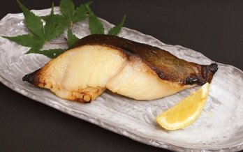 銀ダラの味噌漬　焼き魚