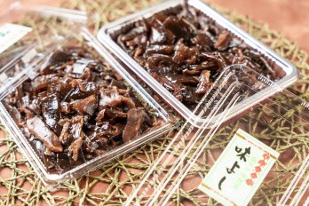 しいたけ入り　わかめ煮の商品画像